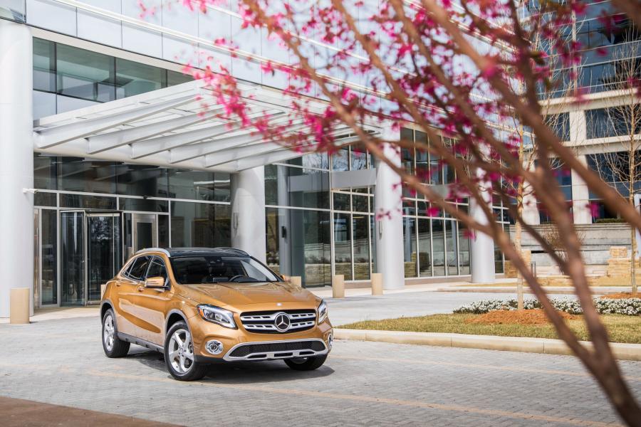  Mercedes-Benz GLA250 4Matic (X156) 2017 года  (NA) (фото 14 из 28)